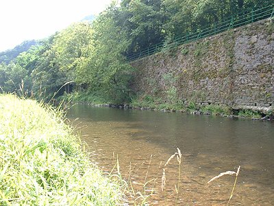 An der Mauer
